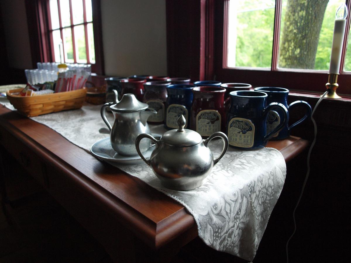 Colonel Spencer Inn Campton Bagian luar foto